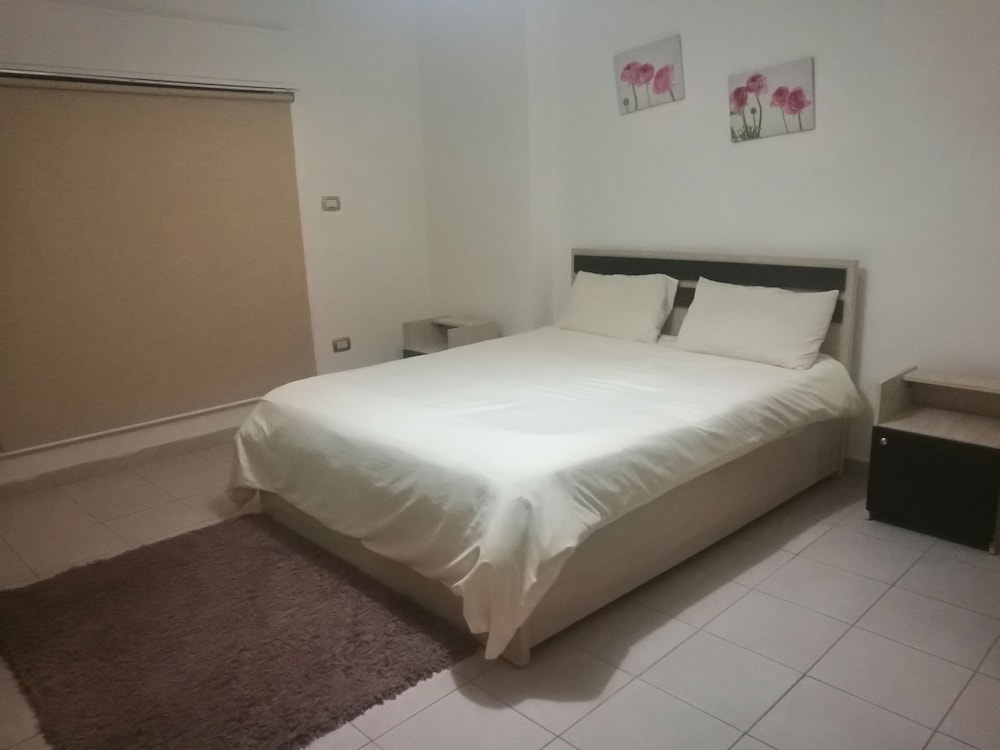 Cozy Dair Ghbar Apartments