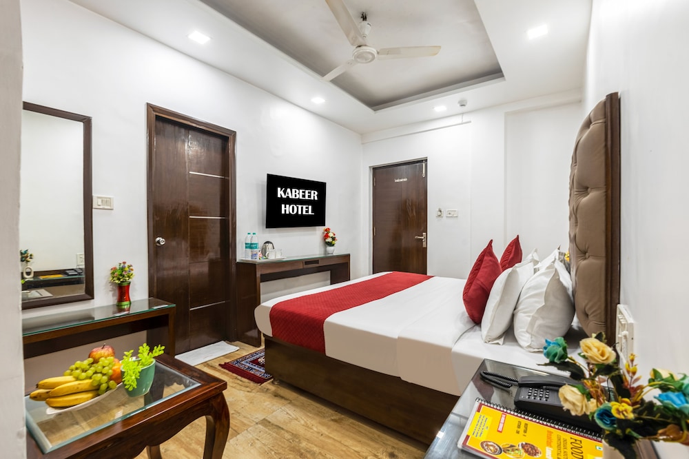 Hotel Kabeer New Delhi Railway Station