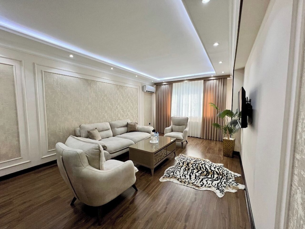 Apartments near metro station Minor