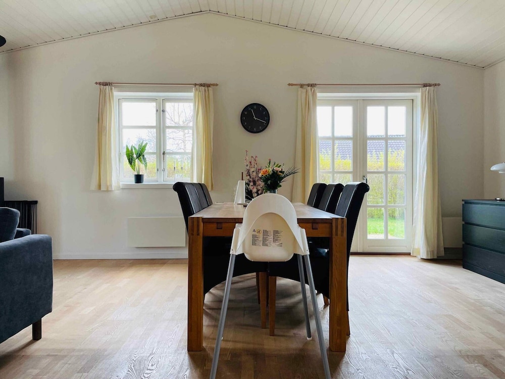 5 Star Holiday Home in Rodby