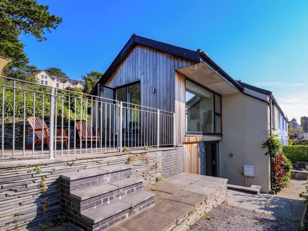 1 Gibraltar Terrace