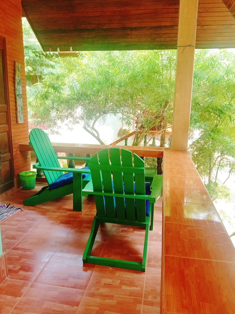 Seaboard Bungalows