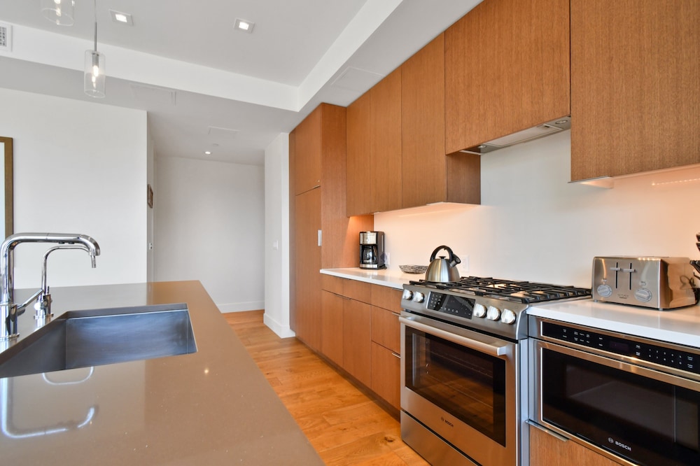 Ski-in out Dream Location With Unparalleled Access Views Amenities Pool Hot Tubs Fitness Center