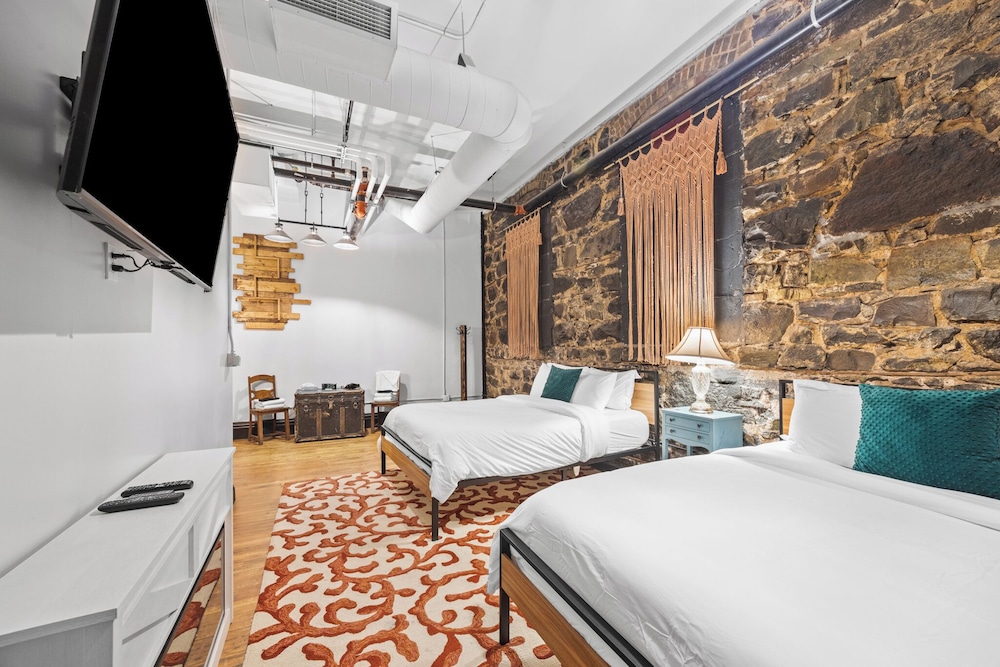 Swedetown European Style Hostel