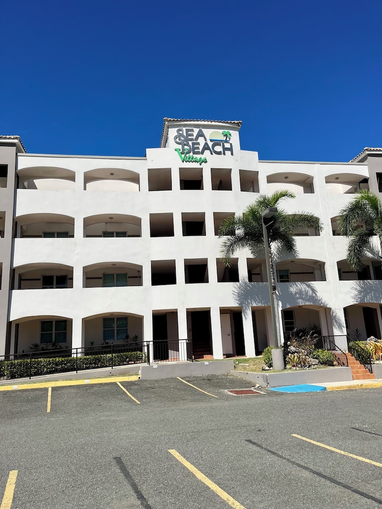2 Bedroom Condo Pool and Beach Access