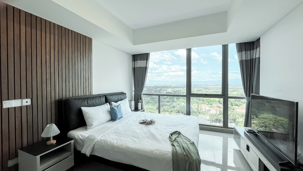 Spacious 3Br With Extra Room At Hillcrest House Apartment