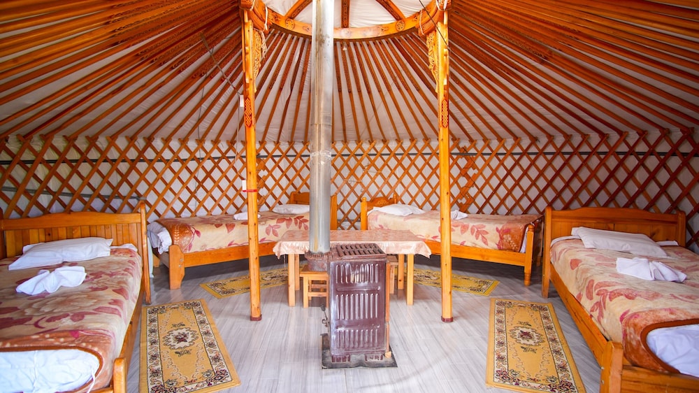 Bayankhad Star Lodge