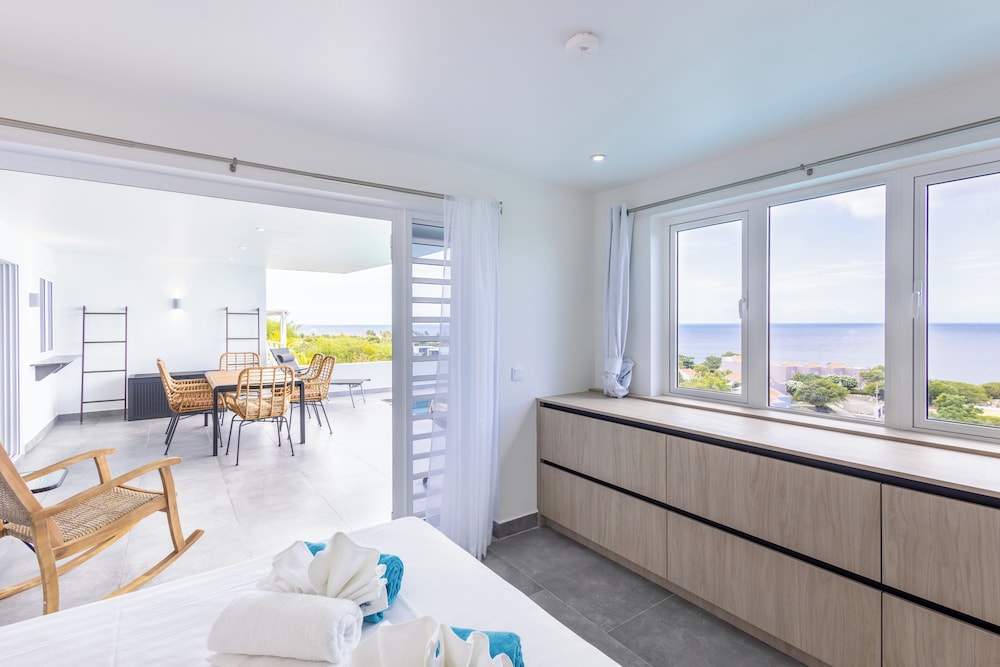 Coral Estate Holidays