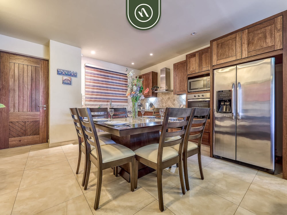 V166 106 in Jalisco With 1 Bedrooms and 1 Bathrooms