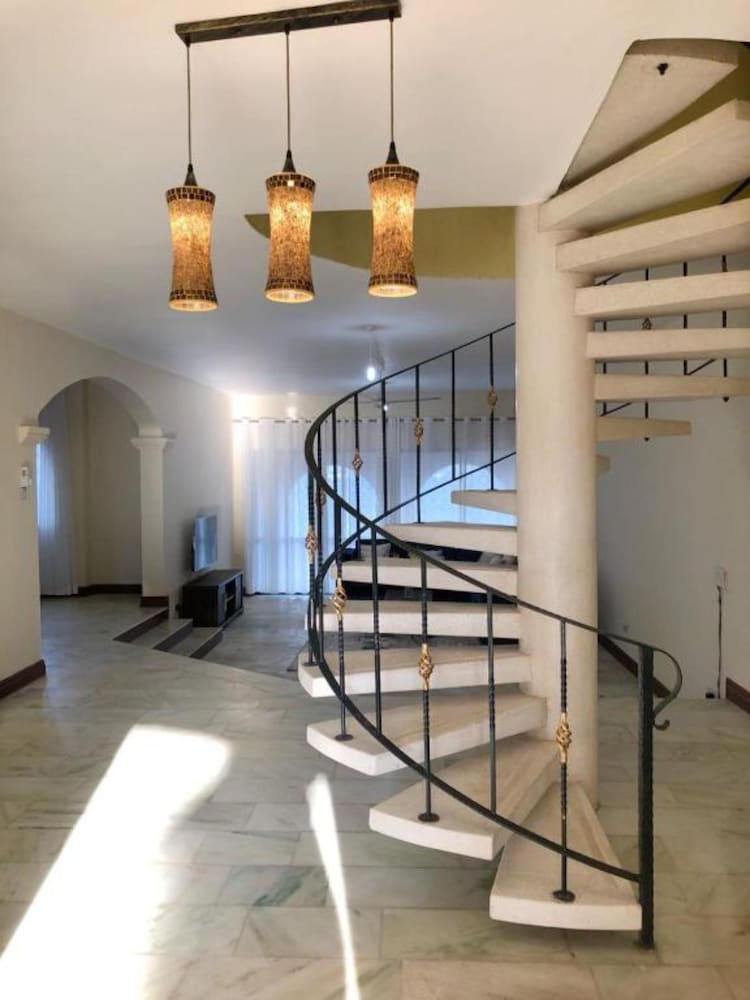 Stay.Plus Creek Residence Nyali