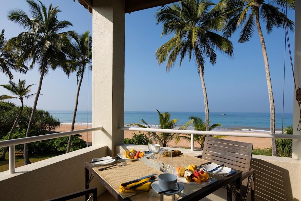 Sri Villas