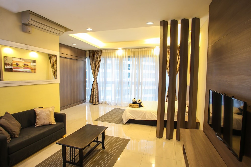 Guven Suite House