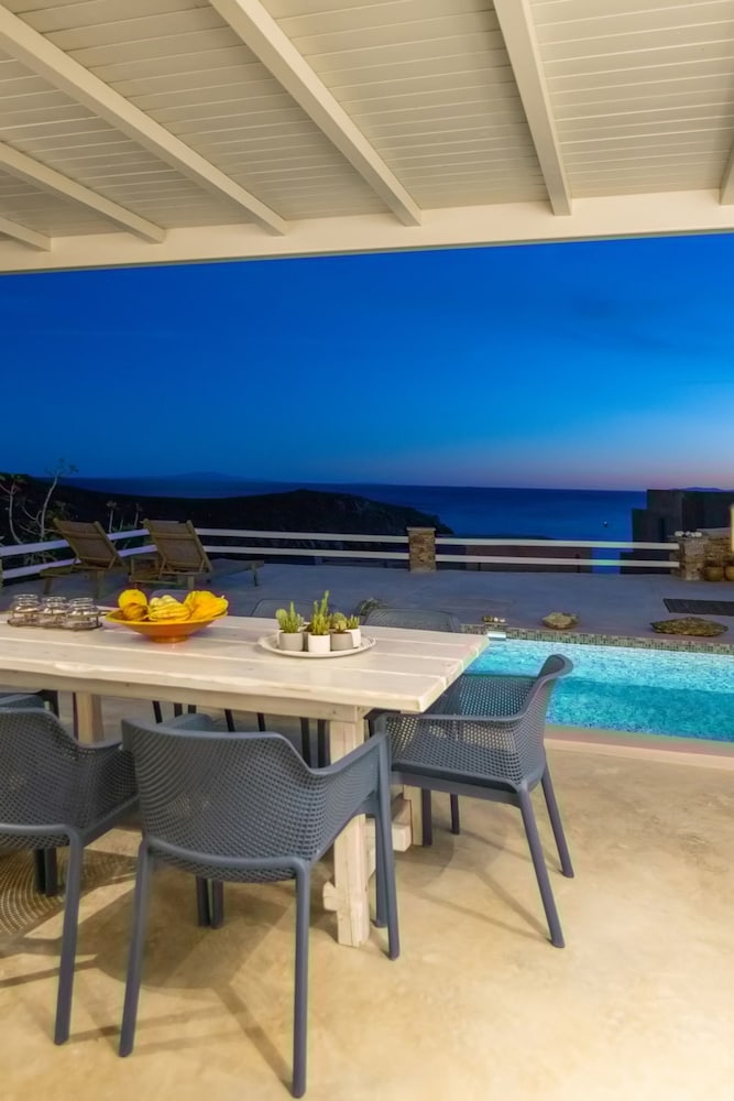 Rmos Seaside Villa A With Private Pool