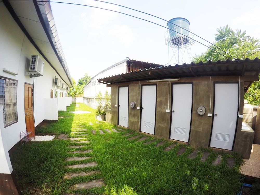 Baan Kon Pai - Hostel
