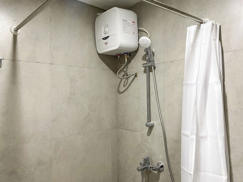 Best Deal And Comfy Studio Pollux Chadstone Apartment