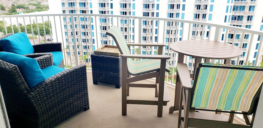 Palms Resort #21113 Jr. 2BR
