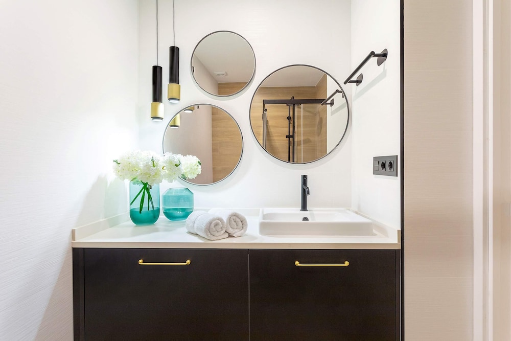Exclusive Apartment in Granada Center. Alhondiga II