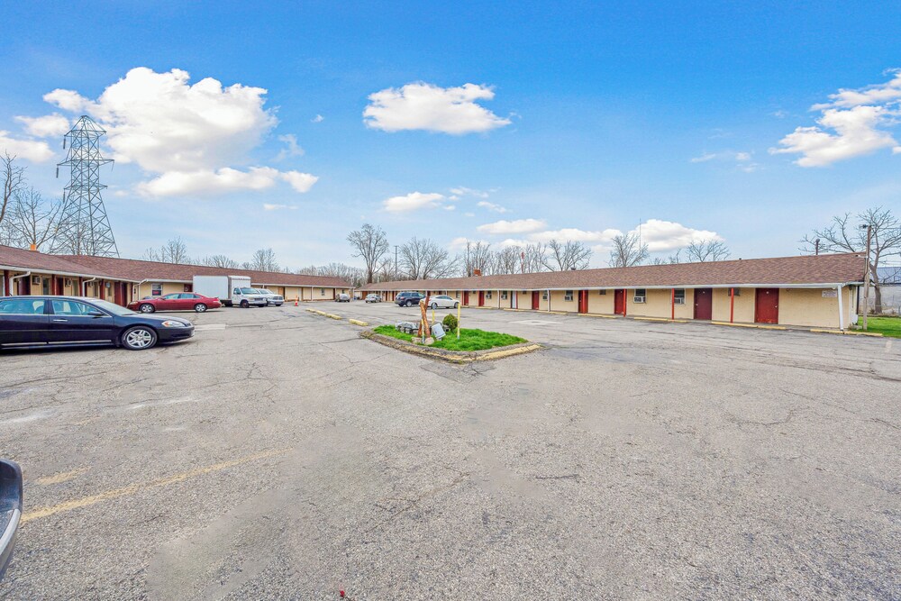 Flint Motel by OYO MI Near I-475