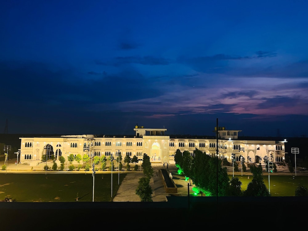 Ramas Palace