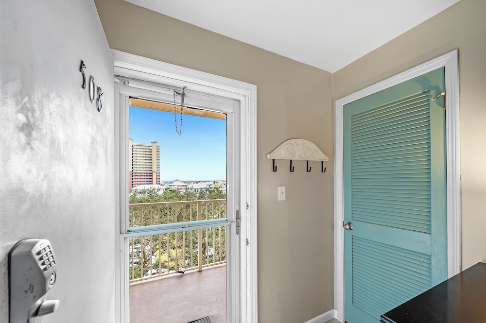 Compass Point Condos