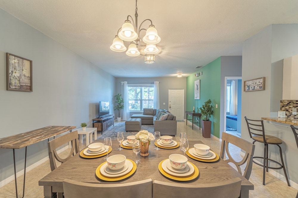 Charming 3Bd Close to Disney 3109 Sun Lake view 3