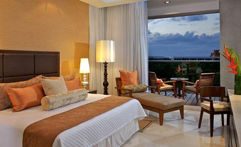 2BDMaster Grand Luxxe Villa Riviera Maya