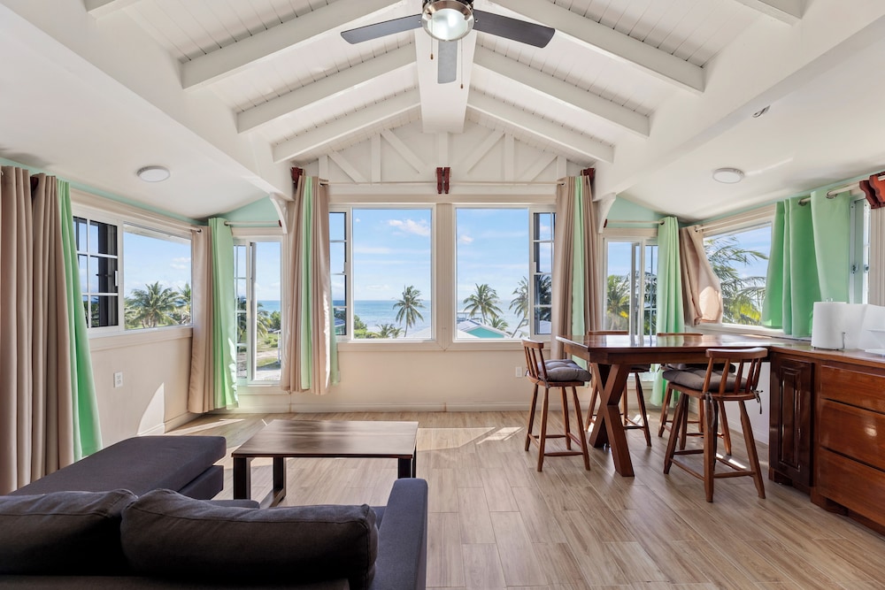 Belize Reef Escape