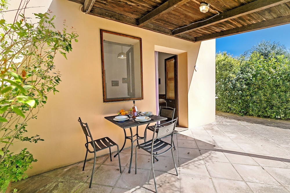 Country Residence Near The Beach