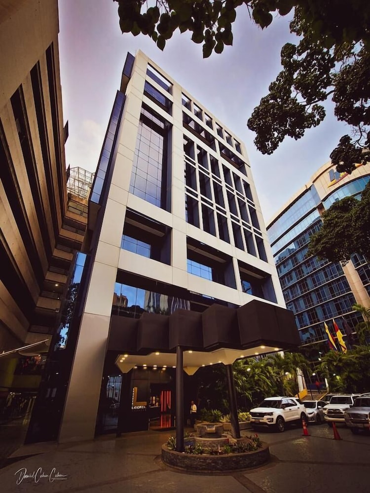 Caracas Vacations - Lidotel Caracas - Property Image 1