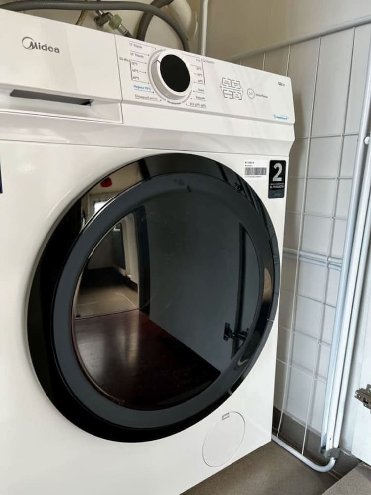 Loft Panoramic Home Office Laundry Pool Wifi