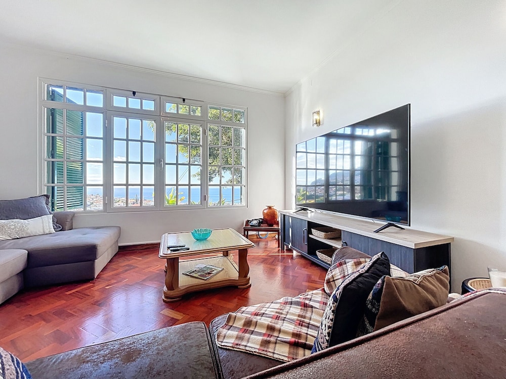 Villa Santa Luzia 2 by Atlantic Holiday