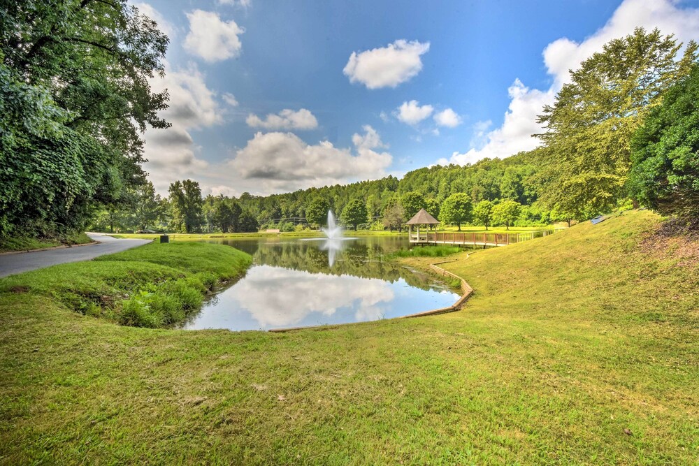 Balcony & Golf Course View! Condo at Kingwood view 4