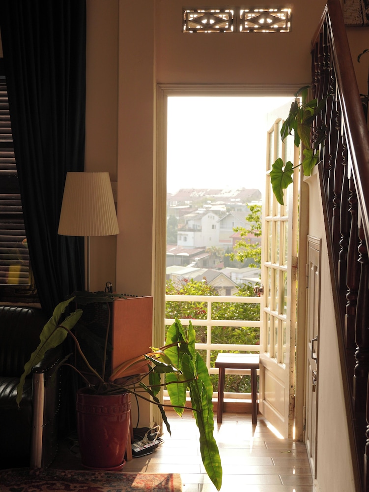 Pha Boutique House