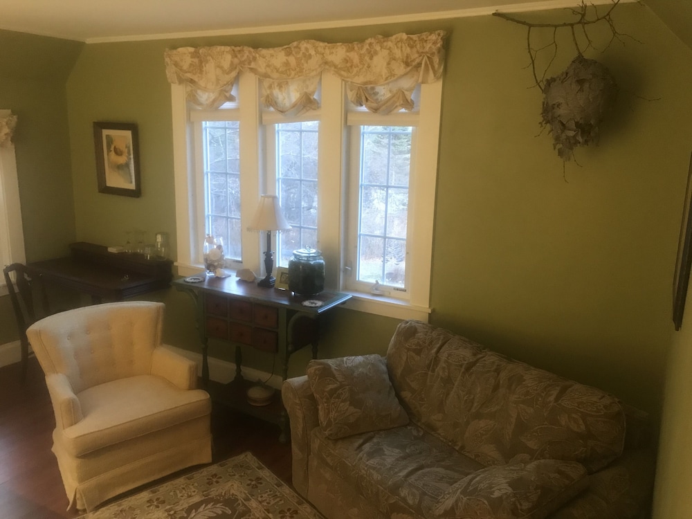 Howarth House B&B view 3