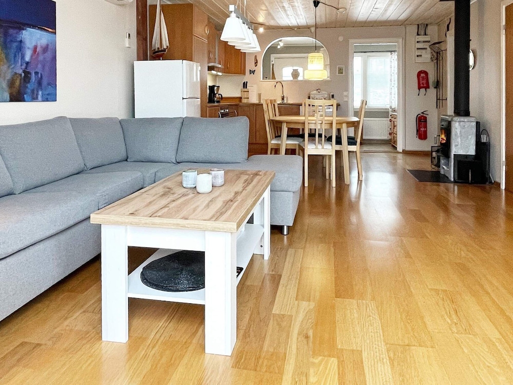 6 Person Holiday Home in Monsteras-by Traum view 3