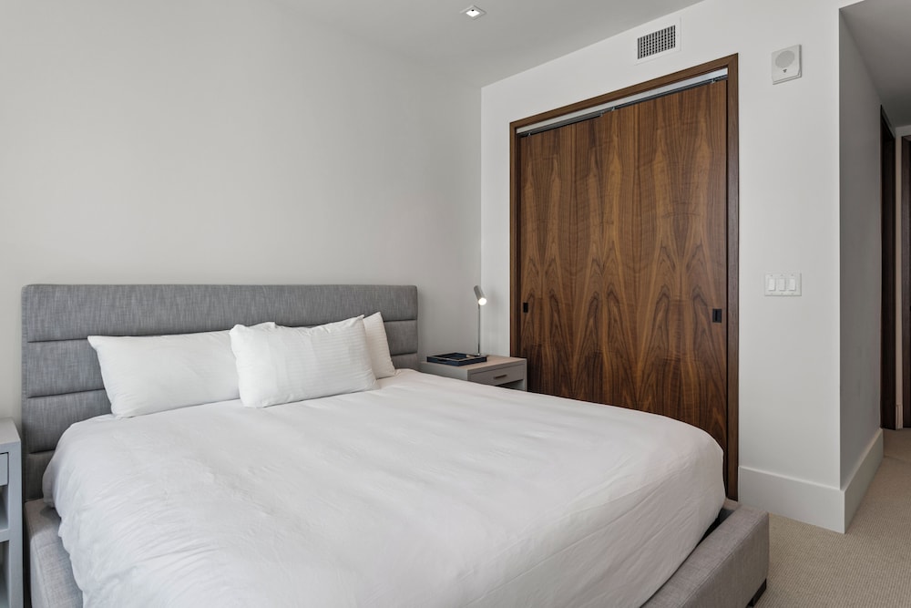Argent at Deer Valley Resort - Three Bedroom Deluxe #203 3 Condo
