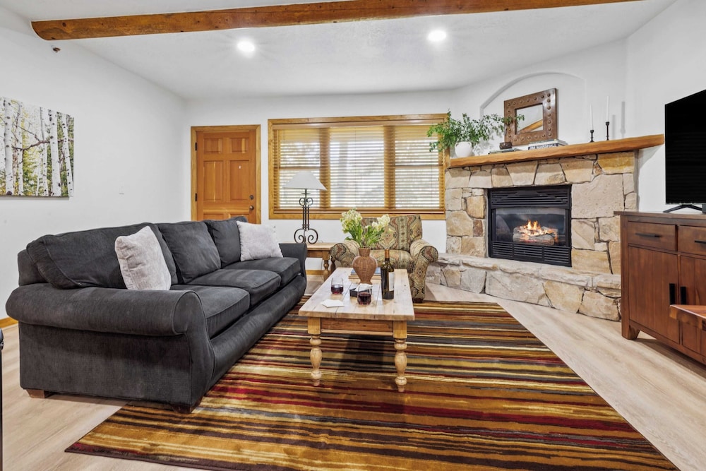 Foxglove at Deer Valley by Avantstay: A Charming Park City Getaway