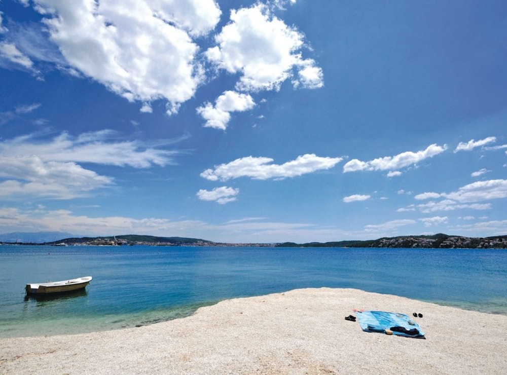 Luxury Villa Malo