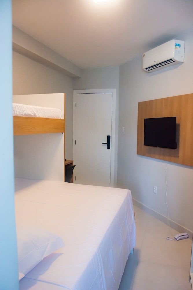HN Pariquis