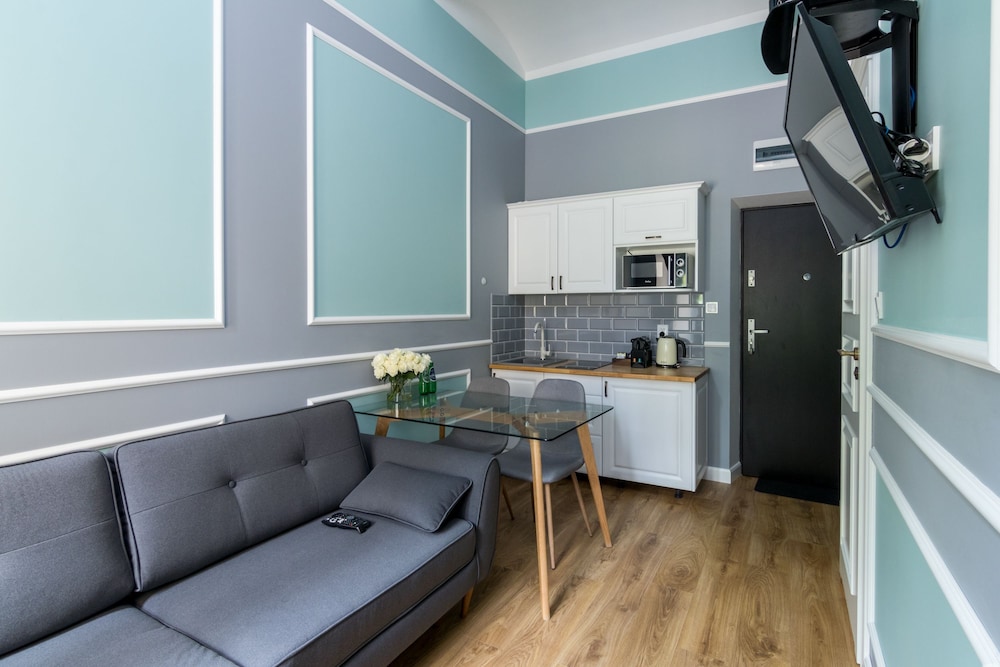 Domles Apartments
