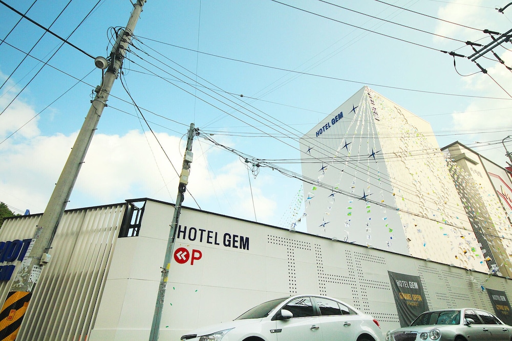 Busan Songjeong Gem