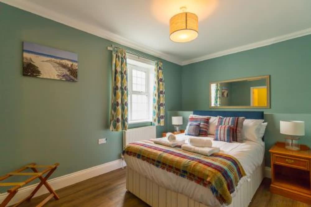 Host Stay Redwings Sanctuary Rooms