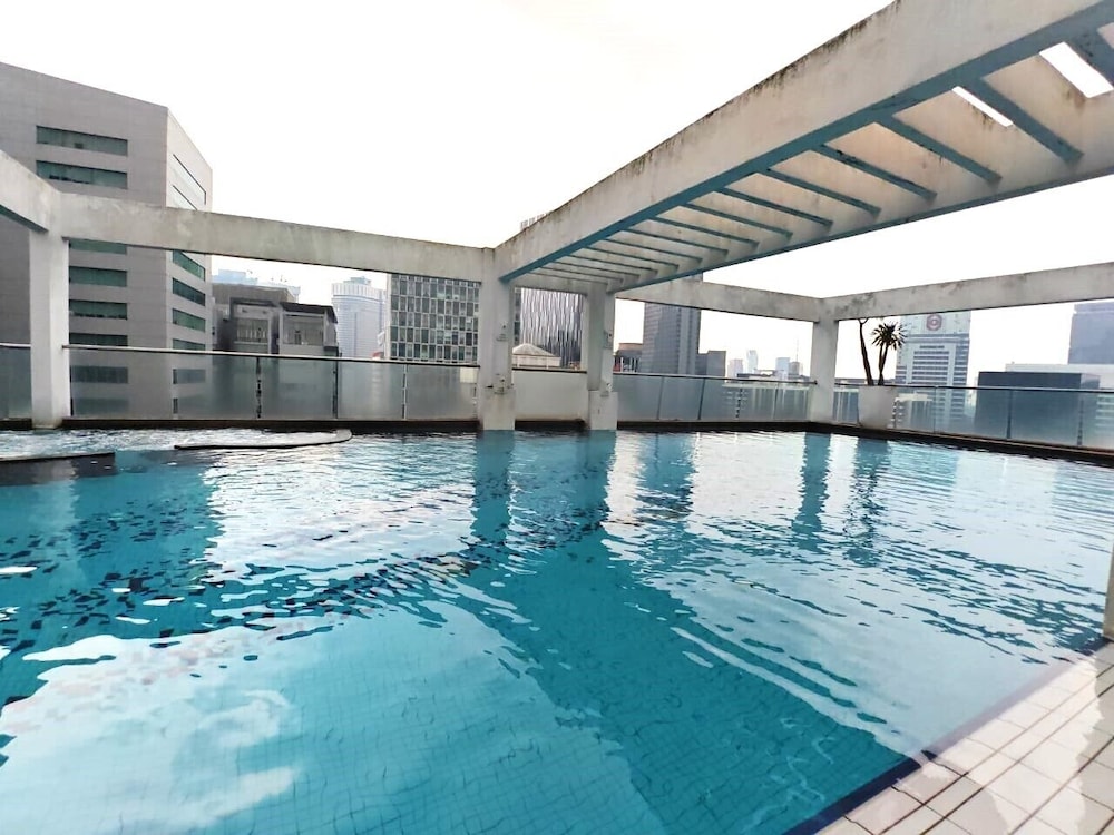 Parkview Serviced Apartment