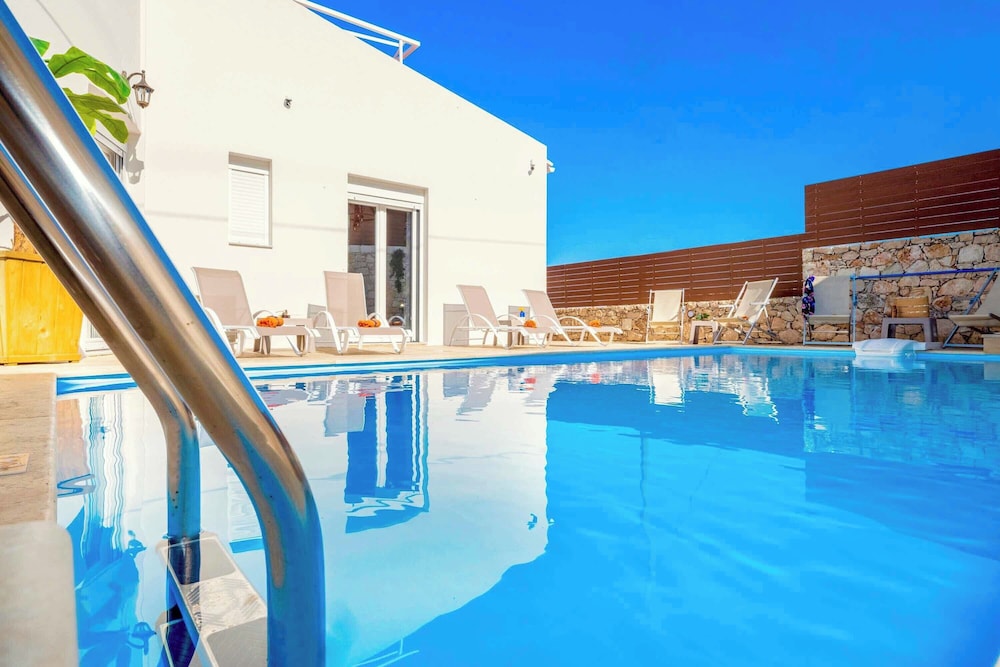 Villa Sky