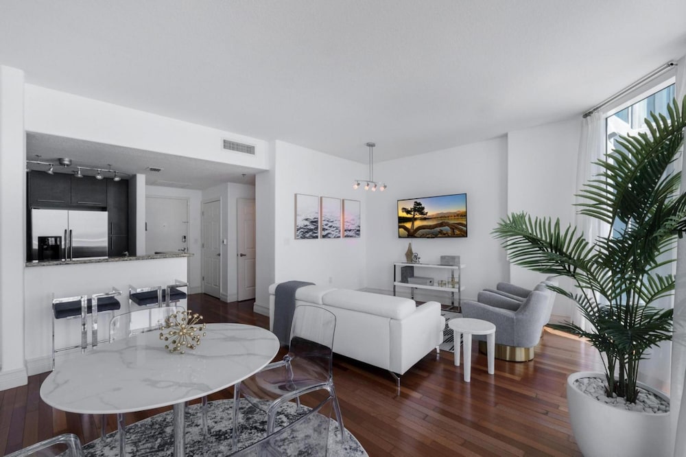Miami Beachfront Oceanview Condo