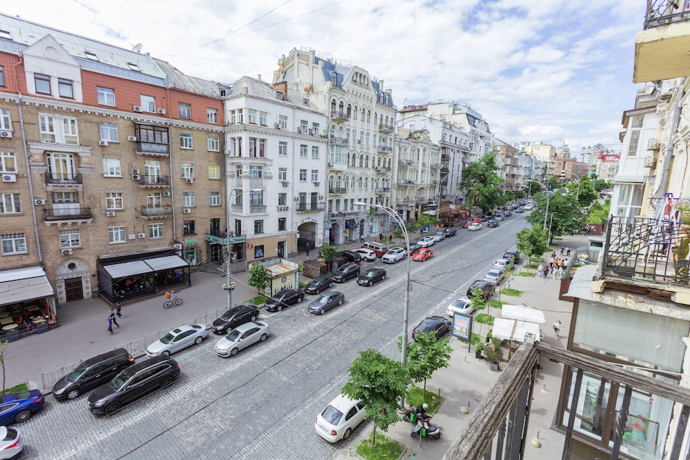 Partner Guest House Velyka Vasylkivska view 4