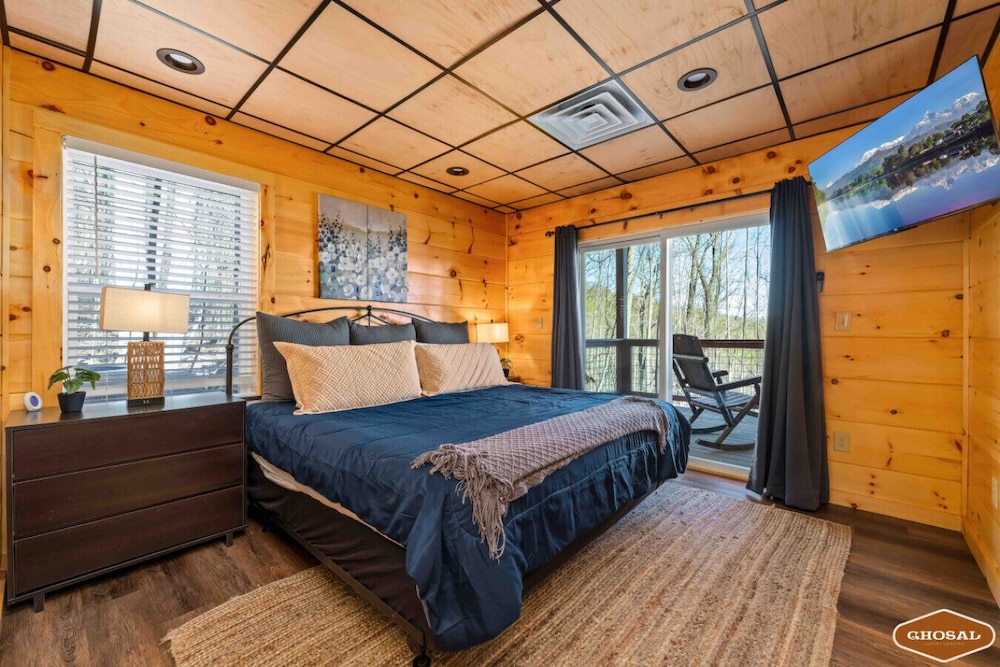 Twin Summit Resort