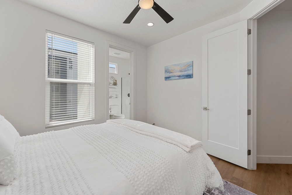 Beech Bungalow 5 Bedroom Townhouse