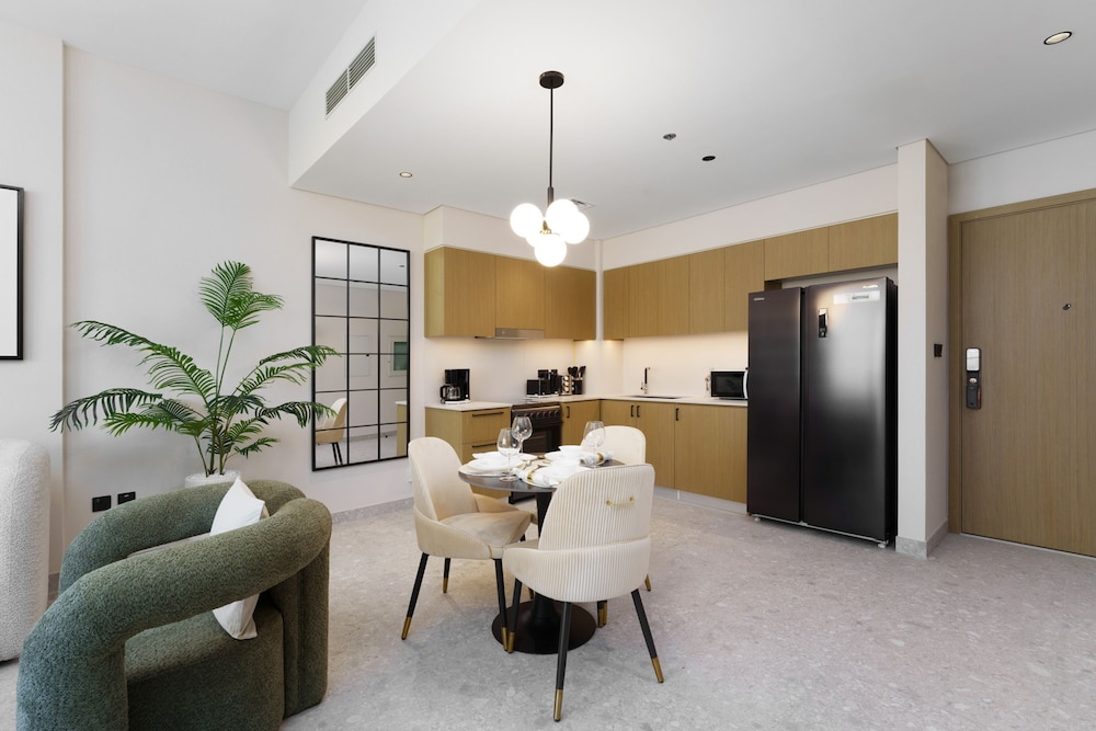 Golf Suites - 603 - DH