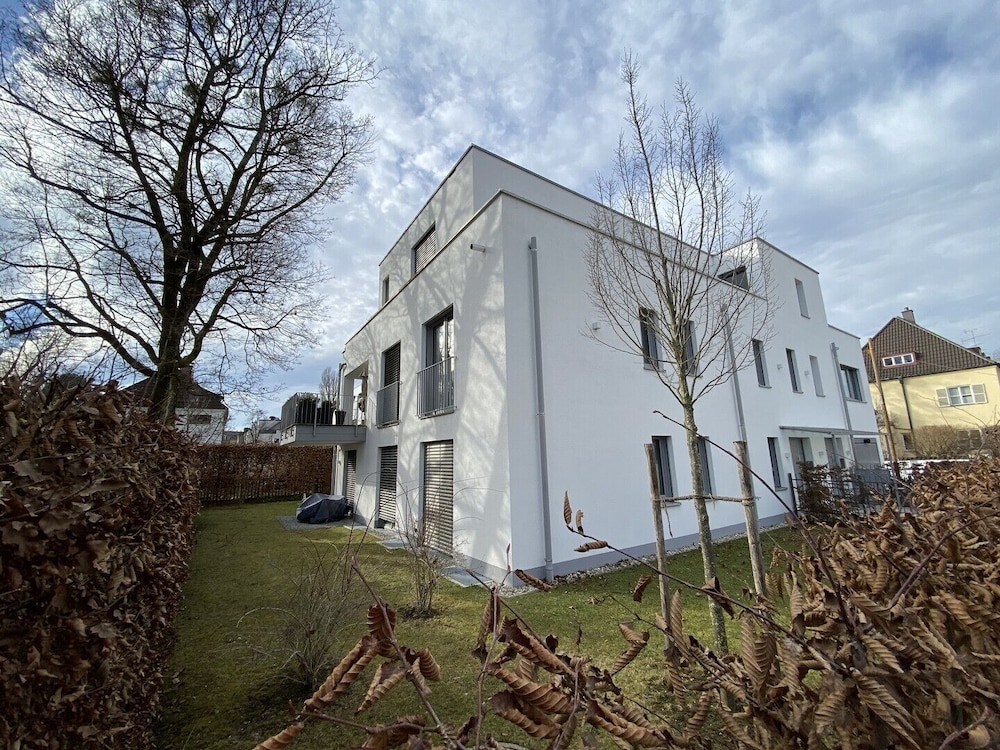Beautiful 3-bed Apartment in Munchen